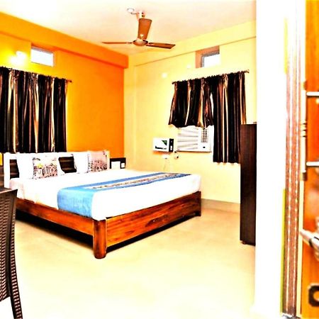 Hotel Krishna Residency Puri Near Sea Beach Best Choice Of Travellers By Morservices Екстер'єр фото