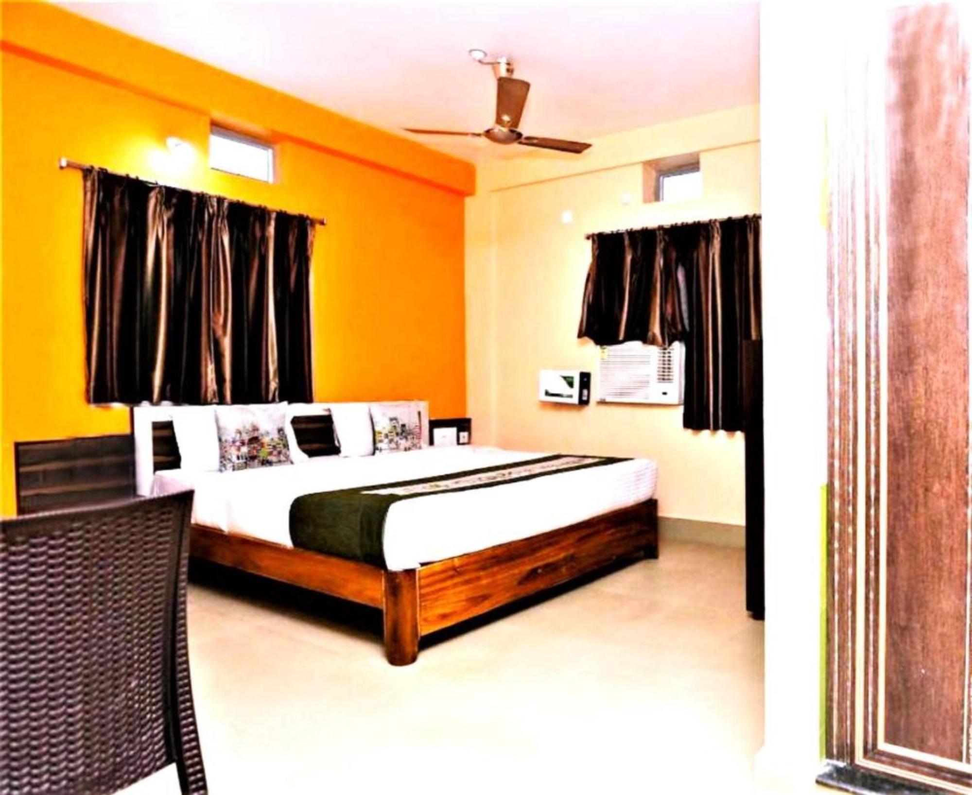 Hotel Krishna Residency Puri Near Sea Beach Best Choice Of Travellers By Morservices Екстер'єр фото