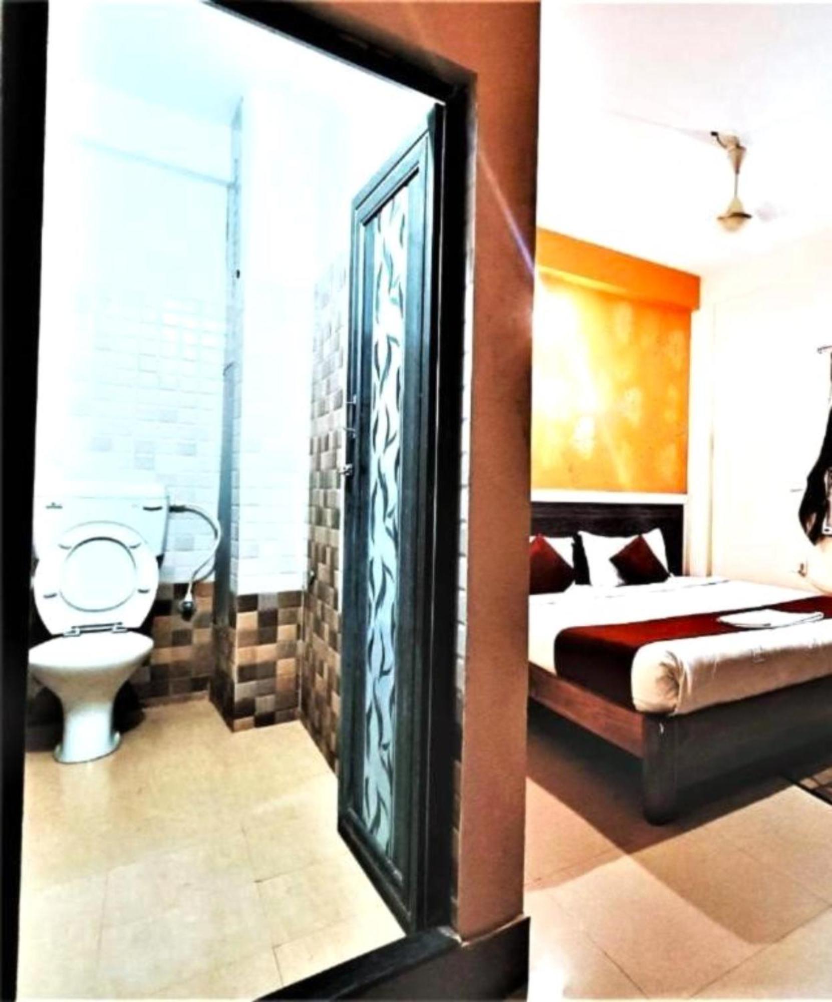 Hotel Krishna Residency Puri Near Sea Beach Best Choice Of Travellers By Morservices Екстер'єр фото